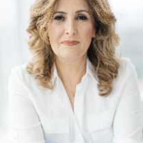 Touran Arasteh-YingerHeadshot2024-149_209x314